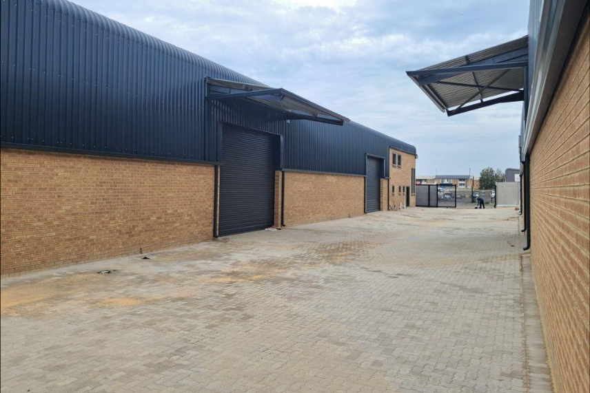 To Let commercial Property for Rent in Alrode South Gauteng