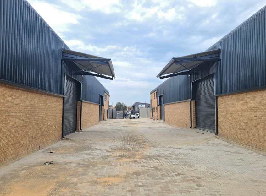 To Let commercial Property for Rent in Alrode South Gauteng