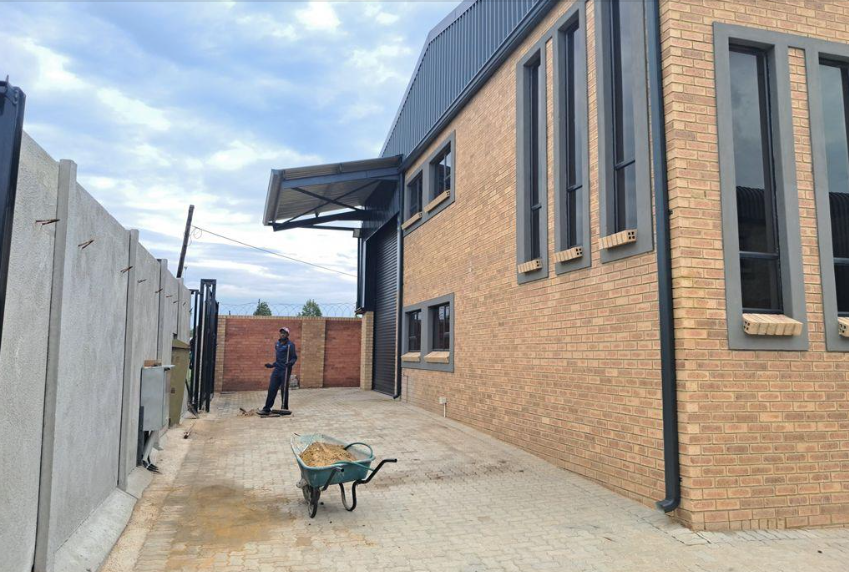 To Let commercial Property for Rent in Alrode South Gauteng