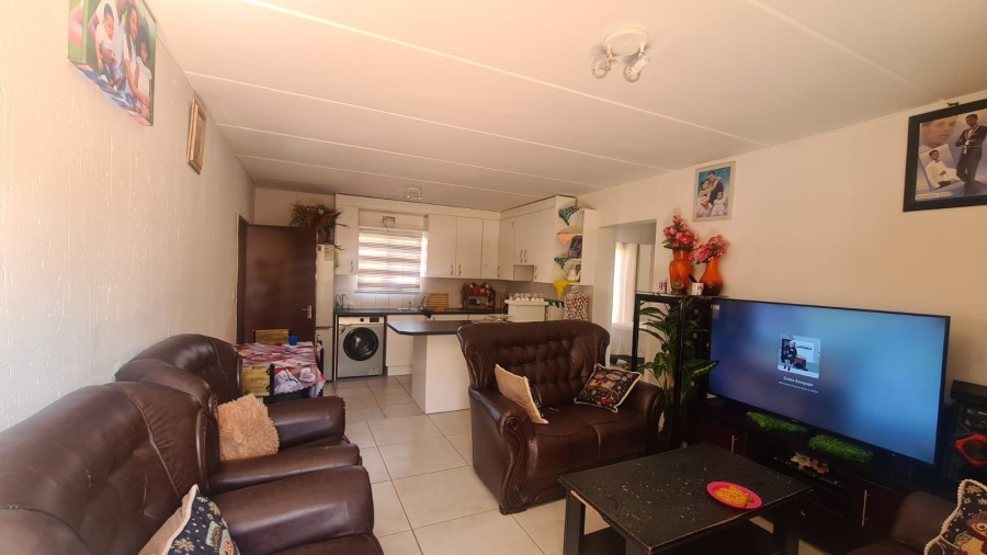 2 Bedroom Property for Sale in Terenure Gauteng