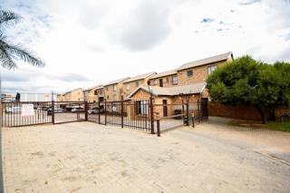 2 Bedroom Property for Sale in Terenure Gauteng