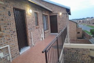 2 Bedroom Property for Sale in Terenure Gauteng