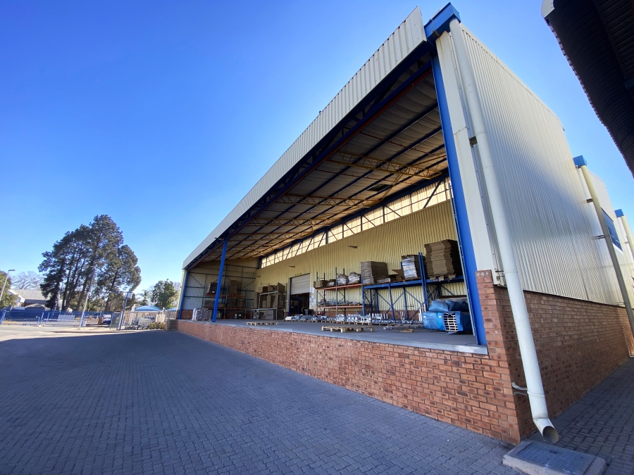 To Let commercial Property for Rent in Clayville East Gauteng