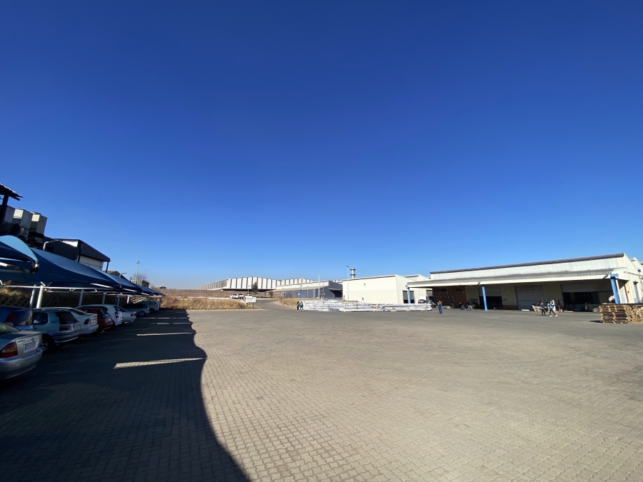To Let commercial Property for Rent in Clayville East Gauteng