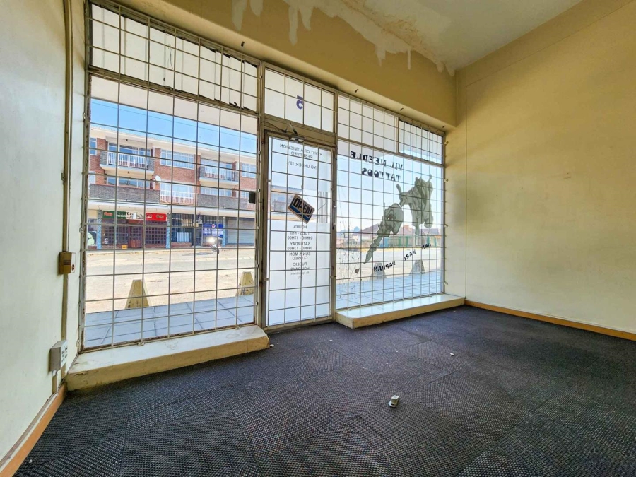 To Let commercial Property for Rent in Rembrandt Park Gauteng