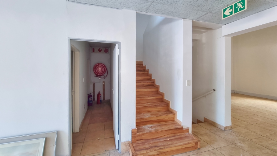 To Let commercial Property for Rent in North Riding Gauteng