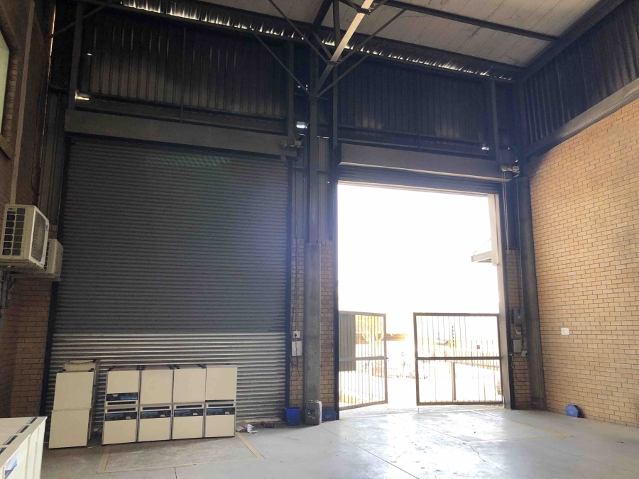 To Let commercial Property for Rent in North Riding Gauteng