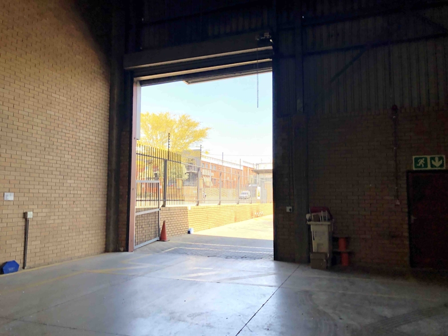 To Let commercial Property for Rent in North Riding Gauteng