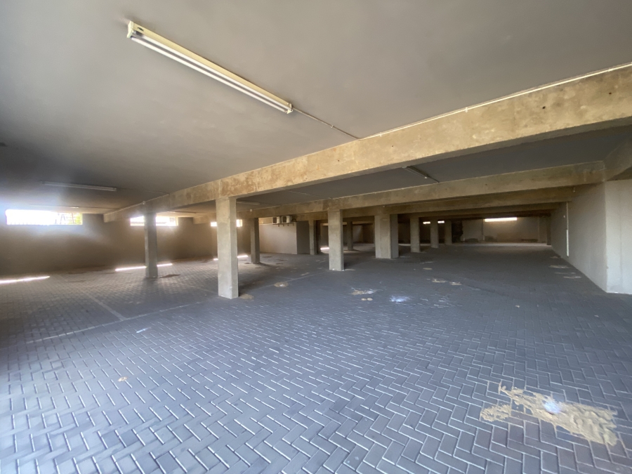 To Let commercial Property for Rent in Halfway House Gauteng