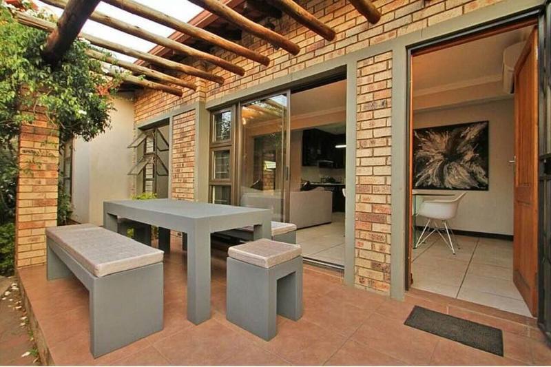 2 Bedroom Property for Sale in Craigavon Gauteng
