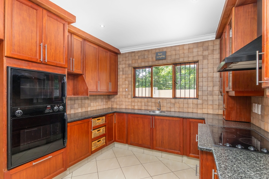 3 Bedroom Property for Sale in Bryanston Gauteng