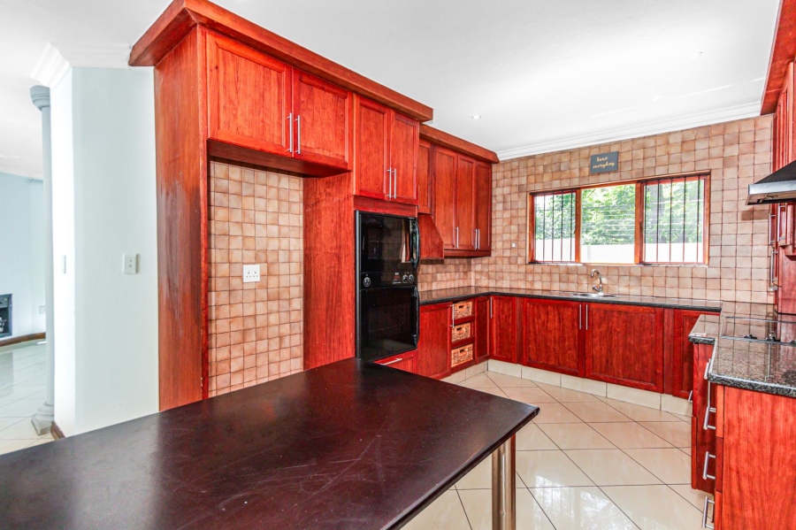 3 Bedroom Property for Sale in Bryanston Gauteng