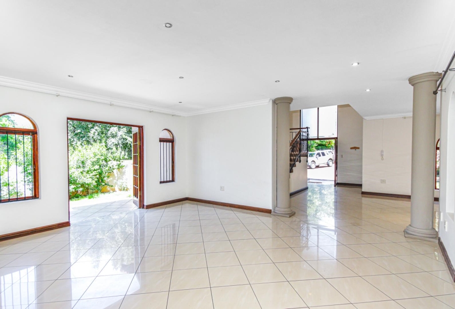 3 Bedroom Property for Sale in Bryanston Gauteng