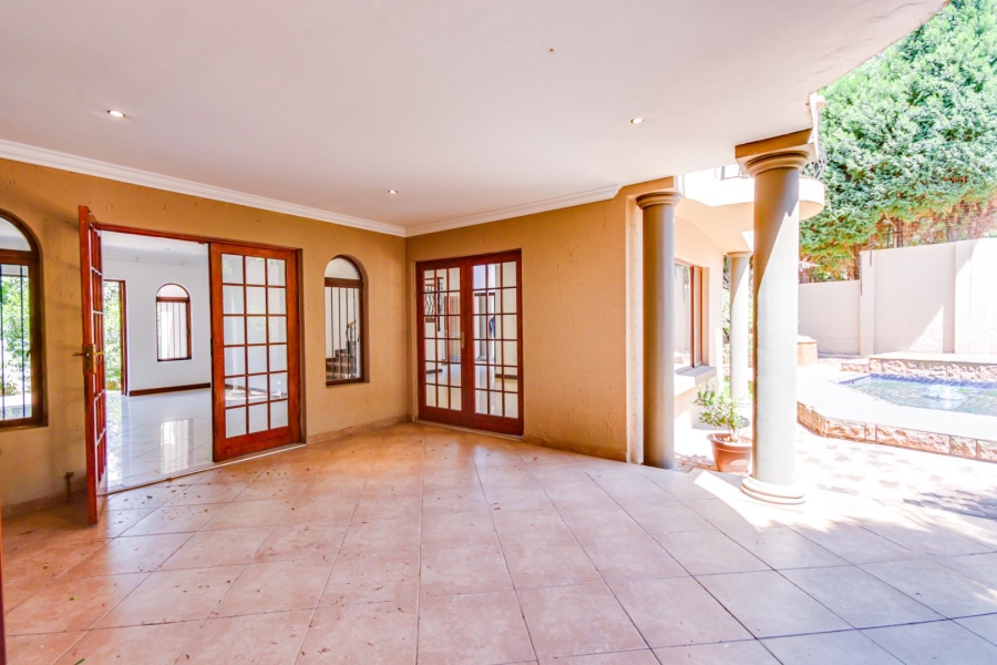 3 Bedroom Property for Sale in Bryanston Gauteng