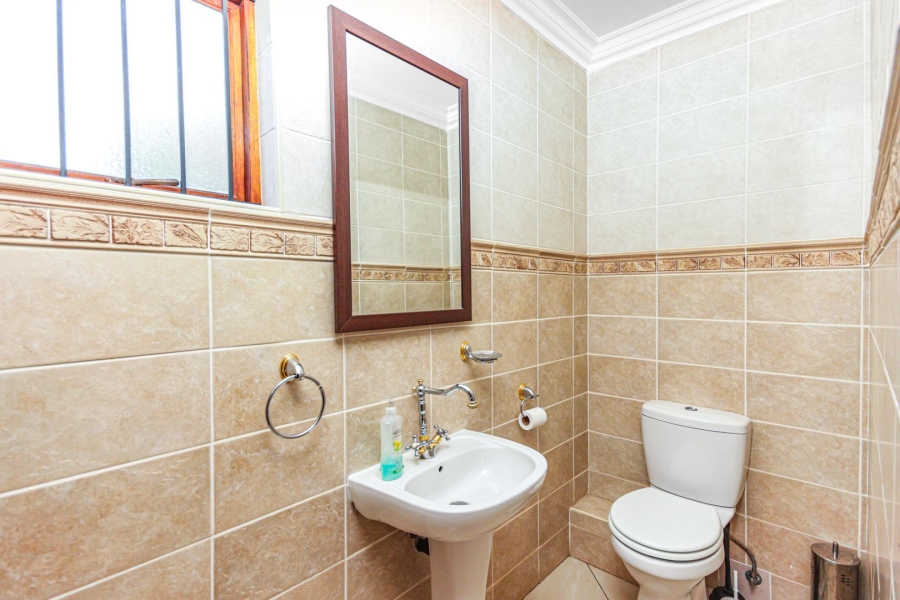 3 Bedroom Property for Sale in Bryanston Gauteng