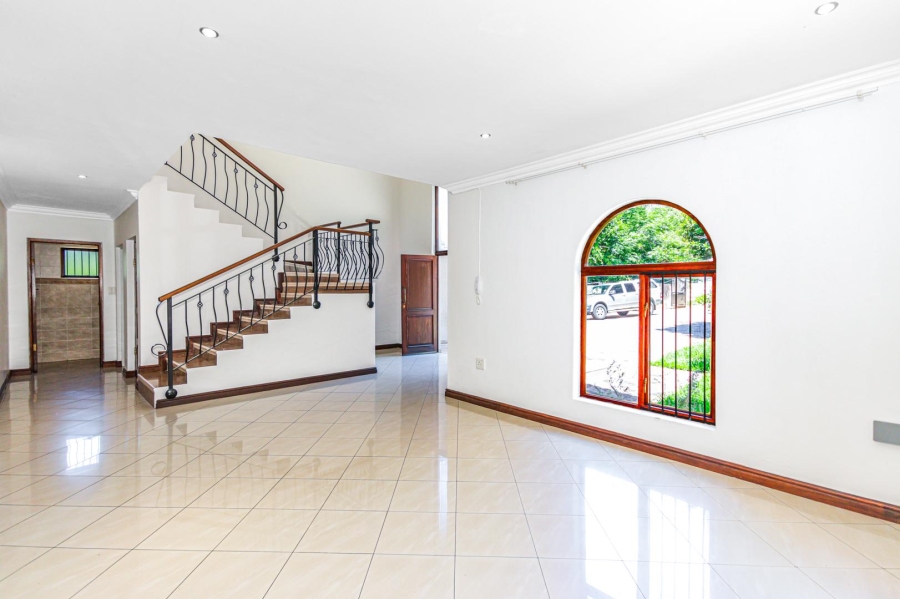 3 Bedroom Property for Sale in Bryanston Gauteng
