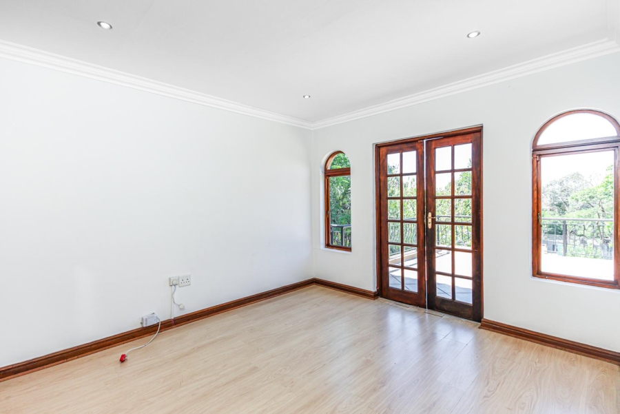 3 Bedroom Property for Sale in Bryanston Gauteng