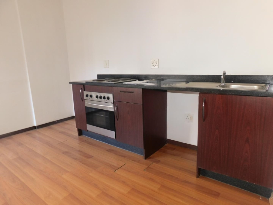 To Let 1 Bedroom Property for Rent in Johannesburg Central Gauteng