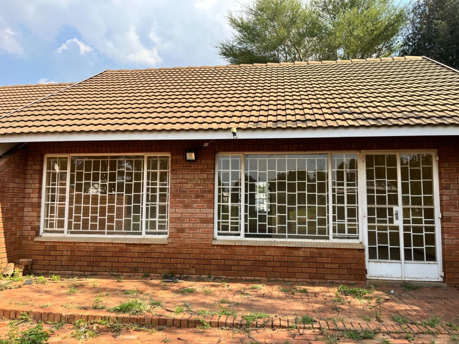 To Let 2 Bedroom Property for Rent in Olifantsfontein Gauteng