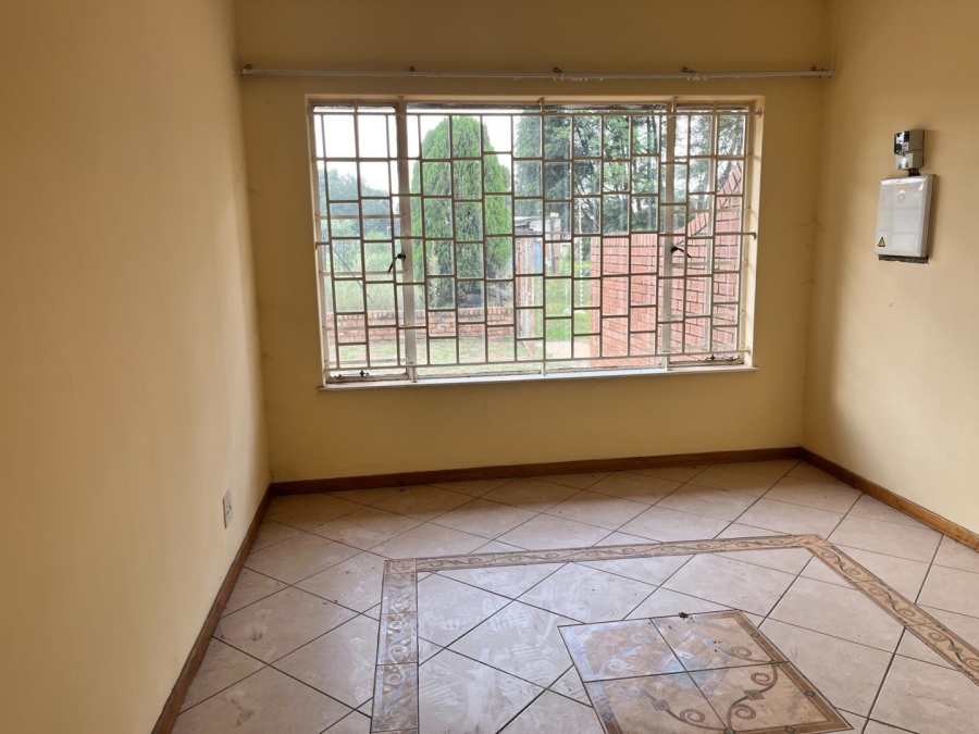 To Let 2 Bedroom Property for Rent in Olifantsfontein Gauteng