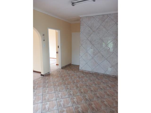 To Let 1 Bedroom Property for Rent in Olifantsfontein Gauteng
