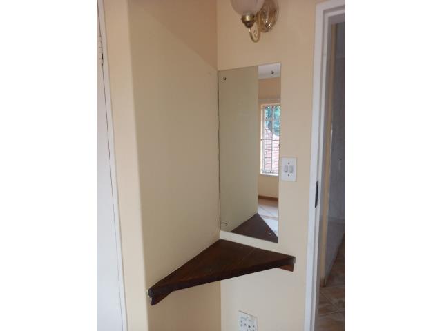 To Let 1 Bedroom Property for Rent in Olifantsfontein Gauteng