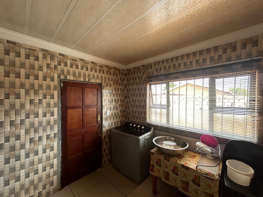3 Bedroom Property for Sale in Soshanguve South Ext 5 Gauteng