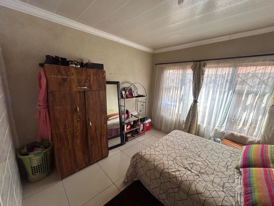 3 Bedroom Property for Sale in Soshanguve South Ext 5 Gauteng