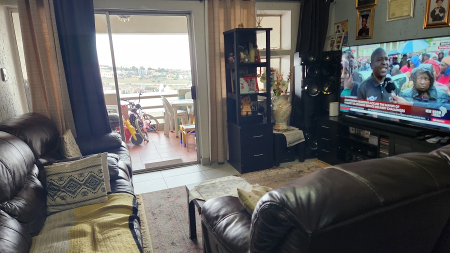 3 Bedroom Property for Sale in Oakdene Gauteng