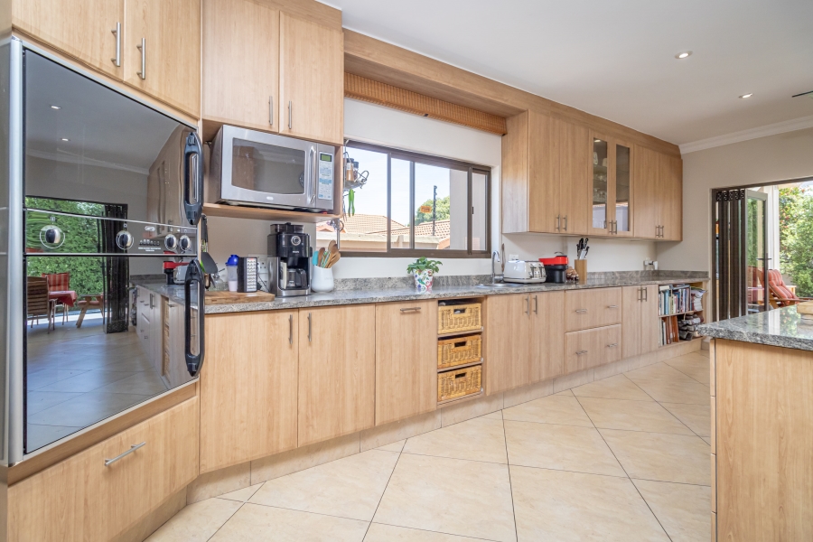 4 Bedroom Property for Sale in Blackheath Gauteng