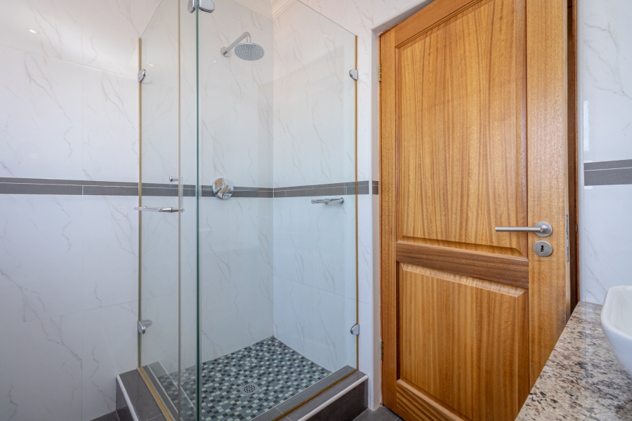 4 Bedroom Property for Sale in Blackheath Gauteng