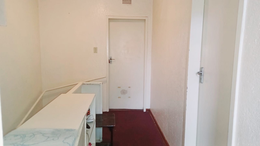 2 Bedroom Property for Sale in Windsor East Gauteng