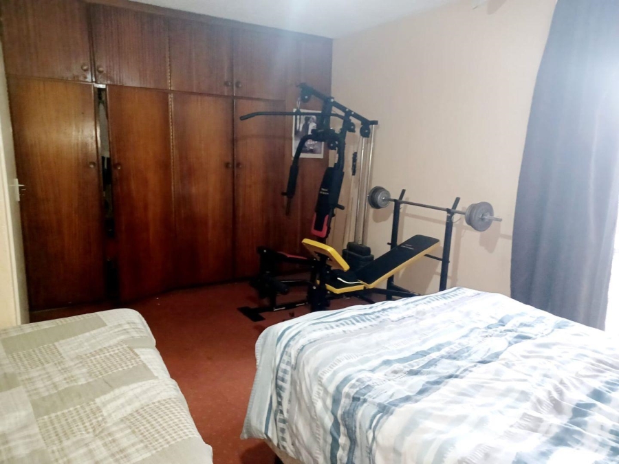 2 Bedroom Property for Sale in Windsor East Gauteng