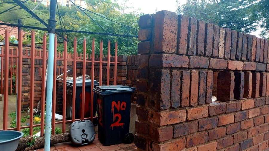 2 Bedroom Property for Sale in Windsor East Gauteng