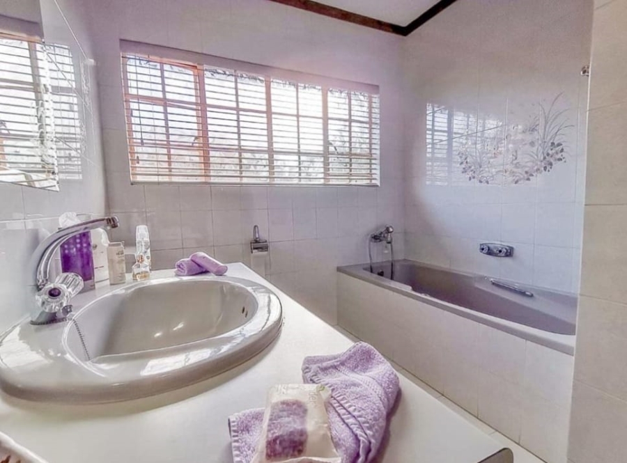 4 Bedroom Property for Sale in Bartlett Gauteng