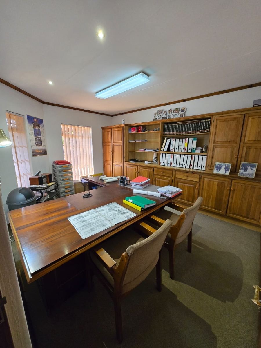 4 Bedroom Property for Sale in Bartlett Gauteng