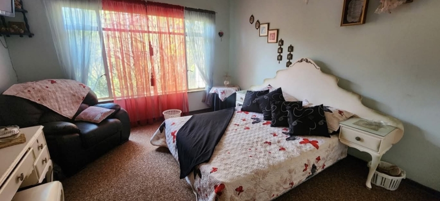4 Bedroom Property for Sale in Rosashof Gauteng