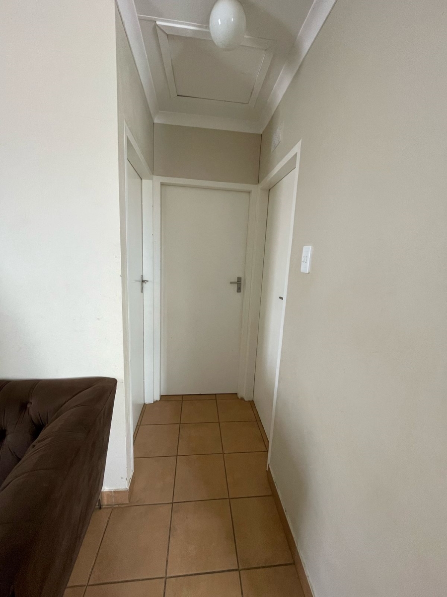 2 Bedroom Property for Sale in Palm Ridge Gauteng