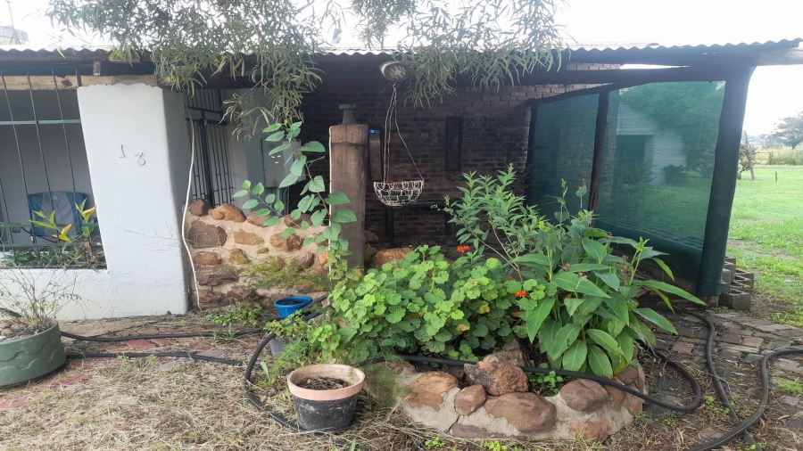 3 Bedroom Property for Sale in Theoville Gauteng