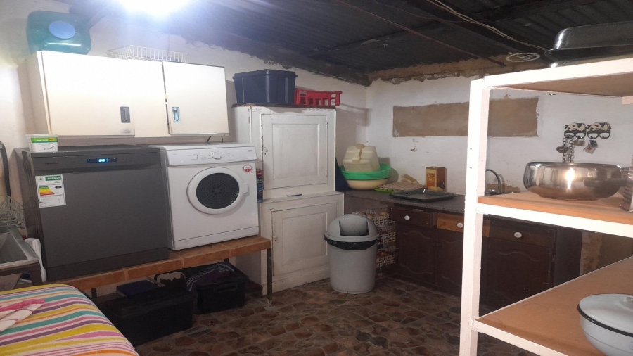 3 Bedroom Property for Sale in Theoville Gauteng