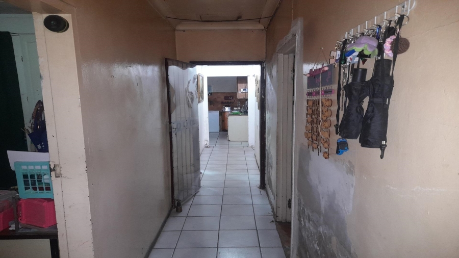 3 Bedroom Property for Sale in Theoville Gauteng