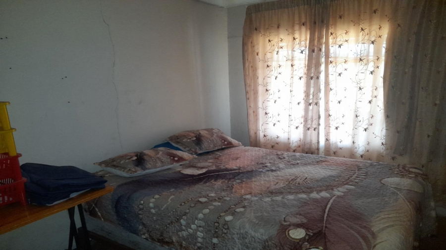 3 Bedroom Property for Sale in Theoville Gauteng