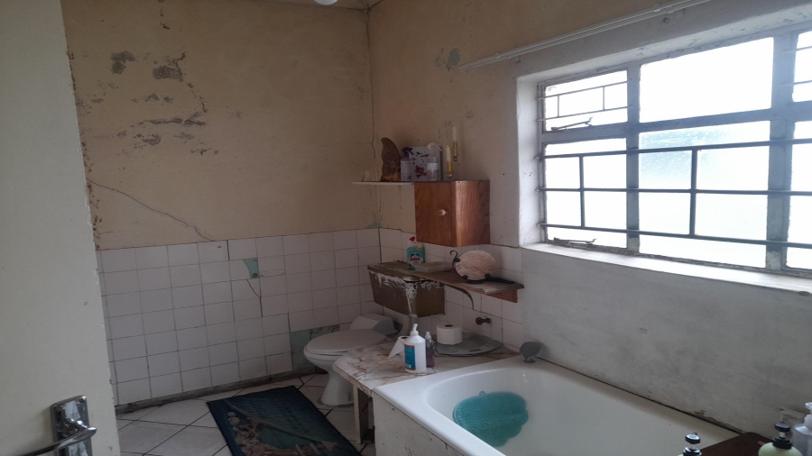 3 Bedroom Property for Sale in Theoville Gauteng