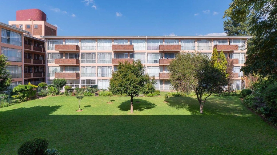 2 Bedroom Property for Sale in Kew Gauteng