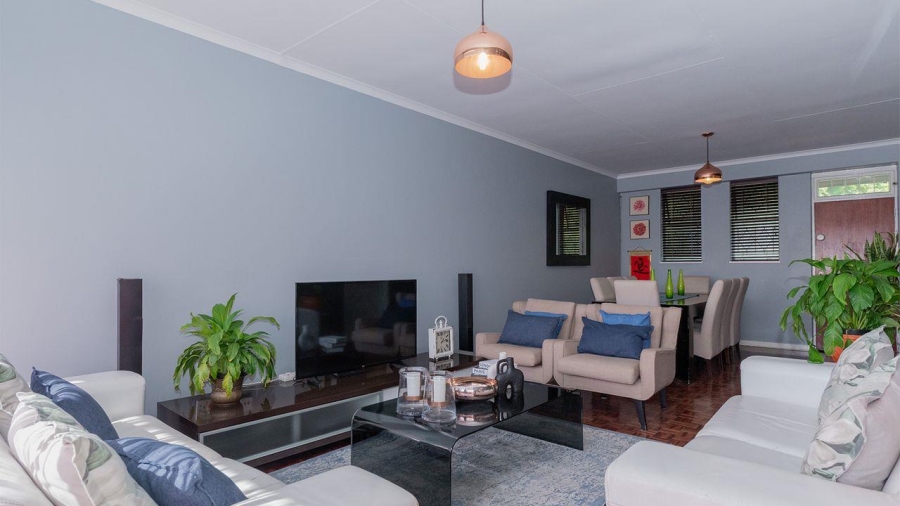 2 Bedroom Property for Sale in Kew Gauteng