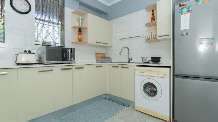 2 Bedroom Property for Sale in Kew Gauteng
