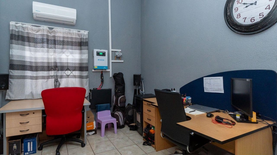 3 Bedroom Property for Sale in Birchleigh North Gauteng