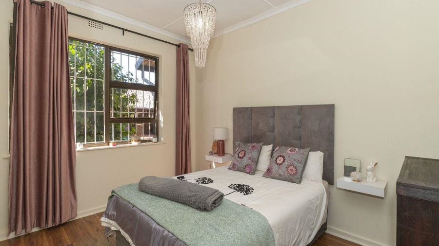 4 Bedroom Property for Sale in Glen Marais Gauteng
