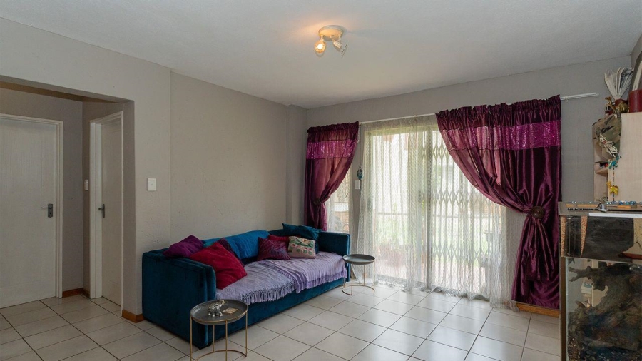 2 Bedroom Property for Sale in Norton Home Estate AH Gauteng
