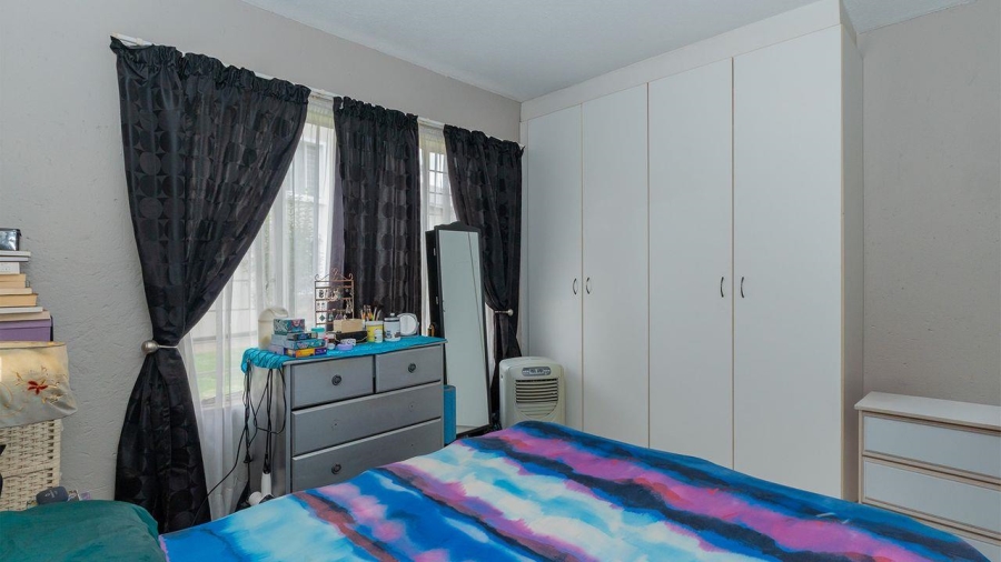 2 Bedroom Property for Sale in Norton Home Estate AH Gauteng